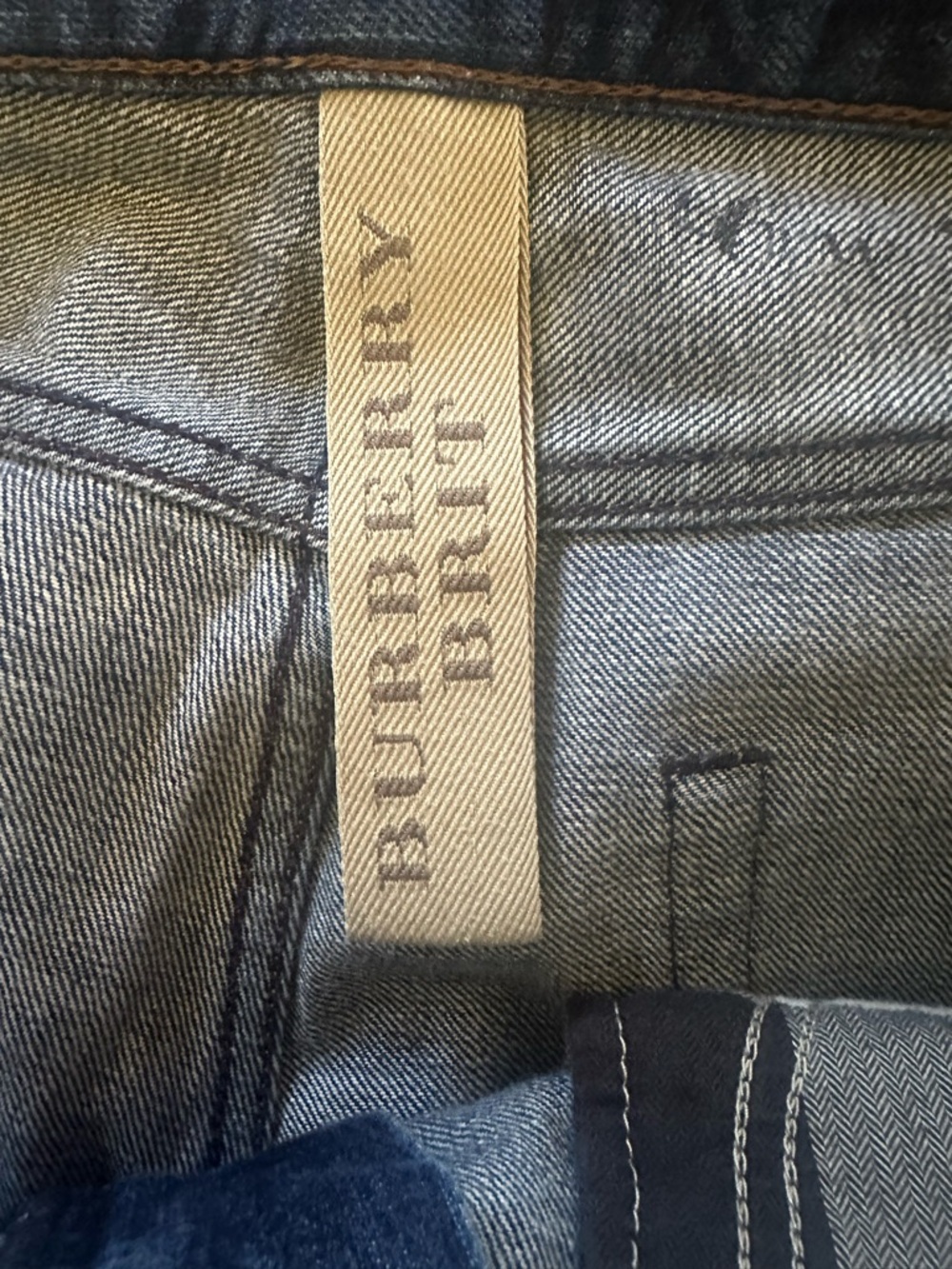 Burberry Brit Cavendish Straight Leg Jeans Dark Wash Size 36 Excellent Condition - Picture 7 of 8
